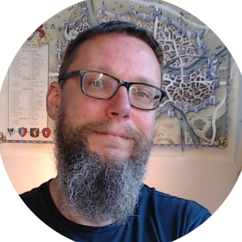 Pawel Grabowski, fractional SEO consultant for SaaS and tech startups.